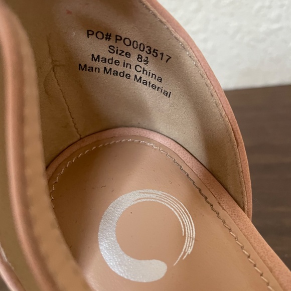 Journee Collection Denali Nude Sequin Beaded Pump - Picture 2 of 7